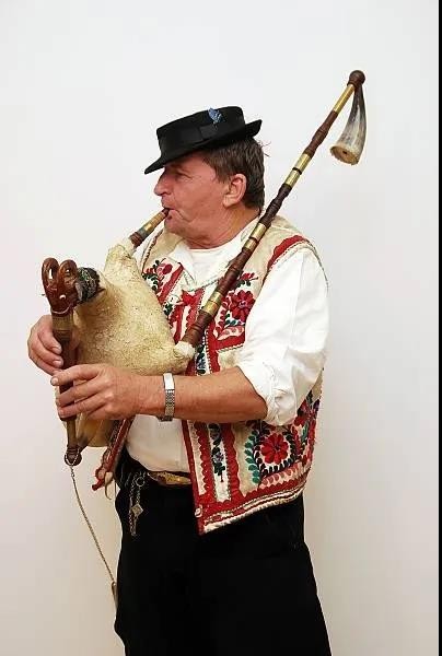 图2 人类非物质文化遗产代表作：风笛文化（斯洛伐克共和国，来源：联合国教科文组织官方网站）.jpg