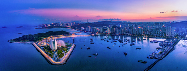 线路6 0233-F《华灯初上之香洲渔港》(拍摄于珠海日月贝景区).jpg